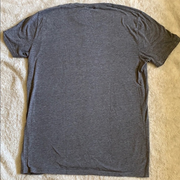 Grey Hollister Surf Shirt - Picture 2 of 3